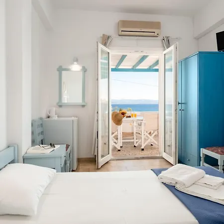 Afroditi & 3* Logaras