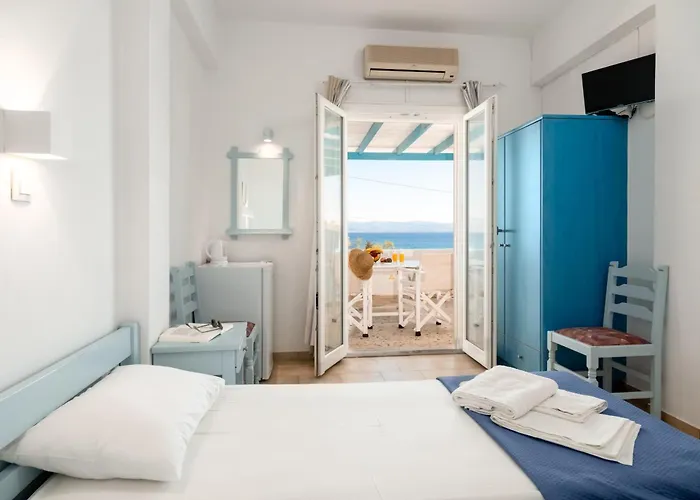 Afroditi & 3* لوغاراس