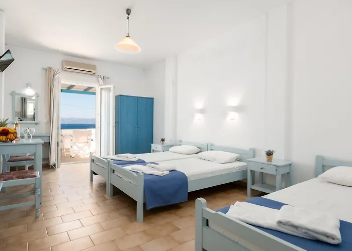 Afroditi & 3* لوغاراس