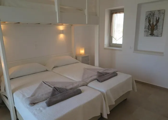 Afroditi & Aparthotel 3*