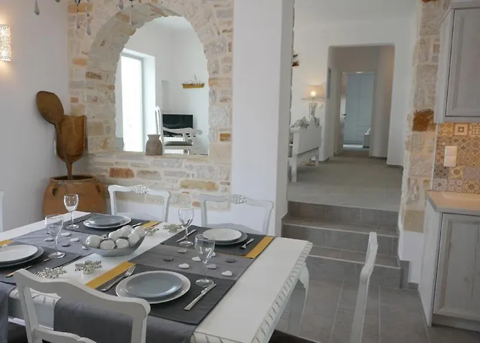 Aparthotel Afroditi & 3*