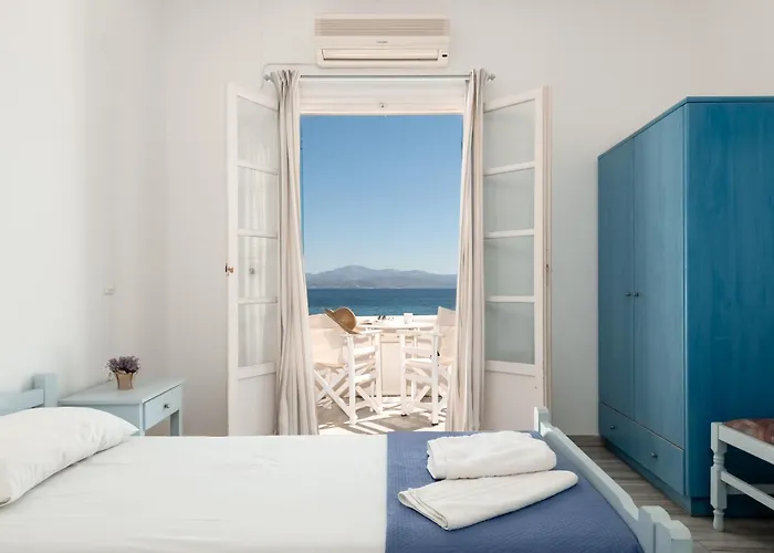 Aparthotel Afroditi & 3*