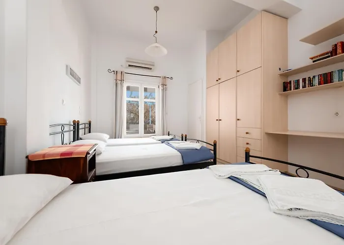 Aparthotel Afroditi & 3*