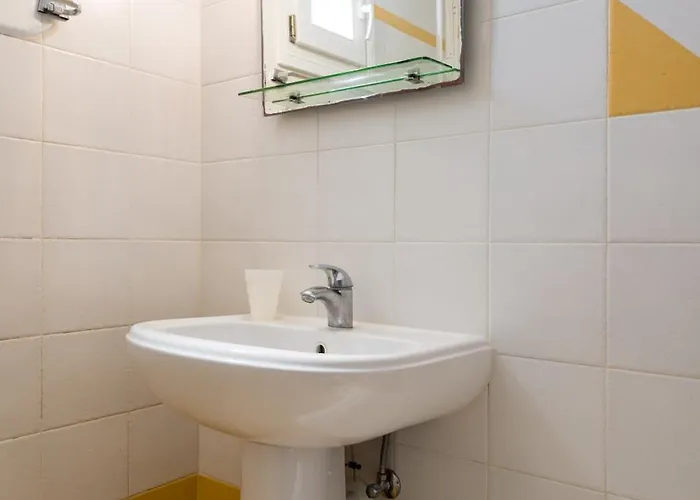 Aparthotel Afroditi & 3*